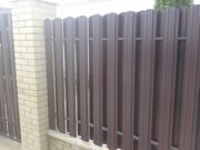 Забор из металлоштакетника